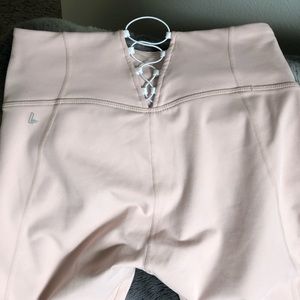 Fabletics Powerehold High Waisted Leggins